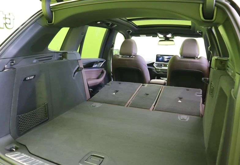 BMW iX3 Черный