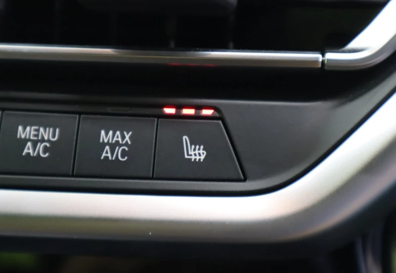 BMW iX3 Черный