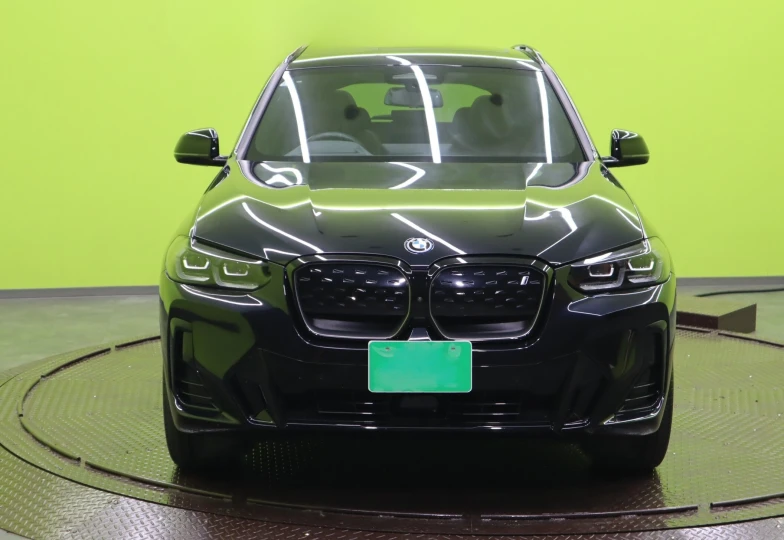 BMW iX3 Черный