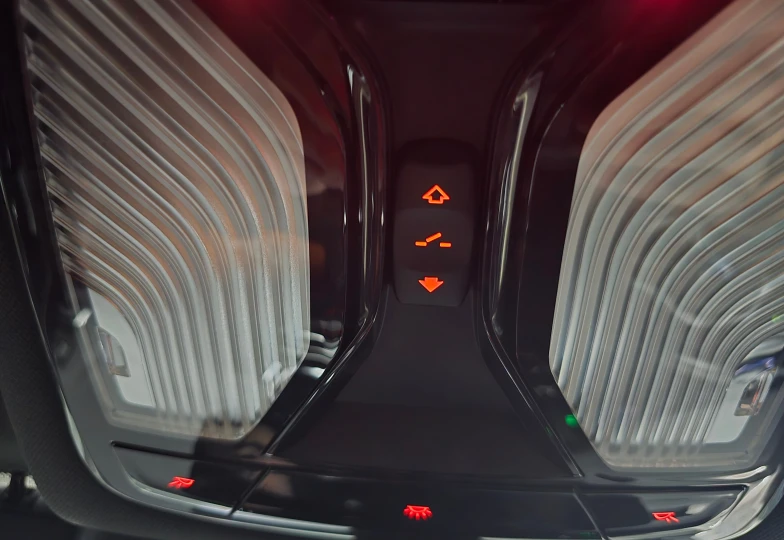 BMW iX3 Белый
