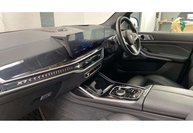 BMW X7 Grey
