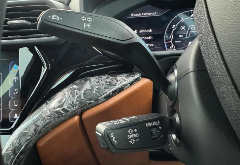 Lamborghini Urus Черный