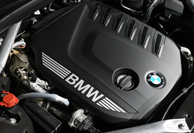 BMW X7 Blue