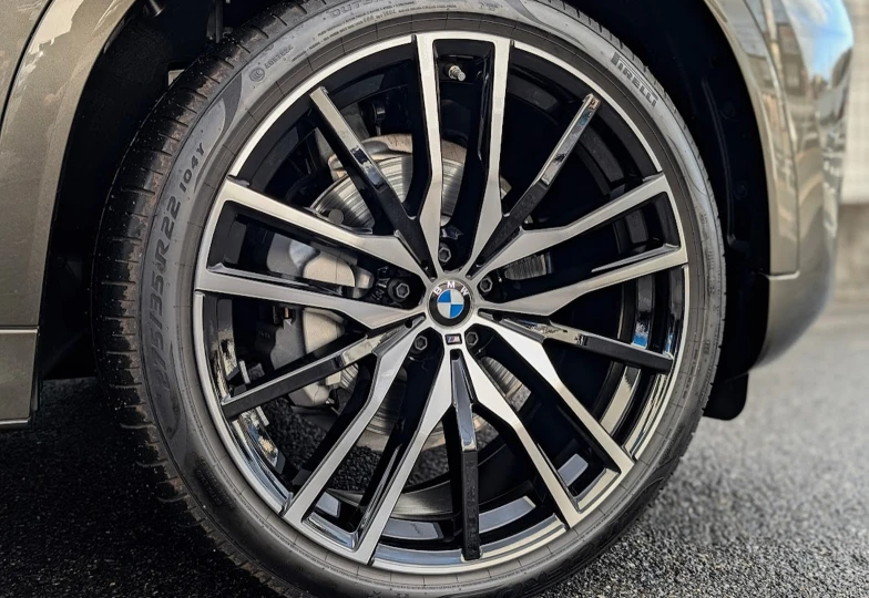 BMW X6 M Серый