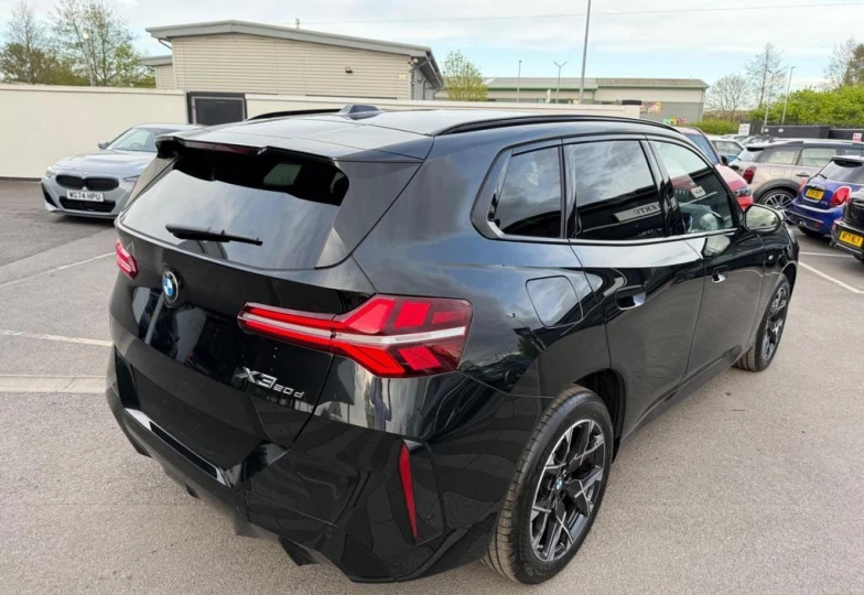 BMW X3 Черный