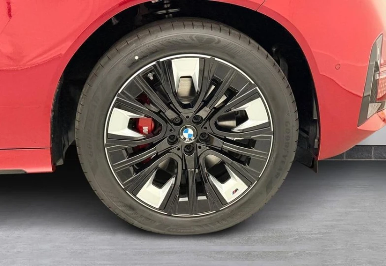 BMW X3 Красный