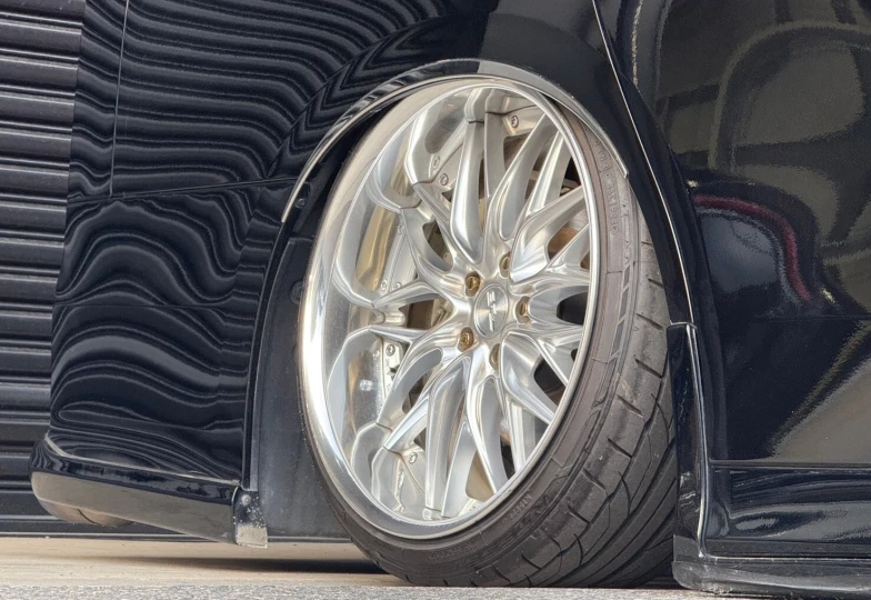 Toyota Alphard Черный