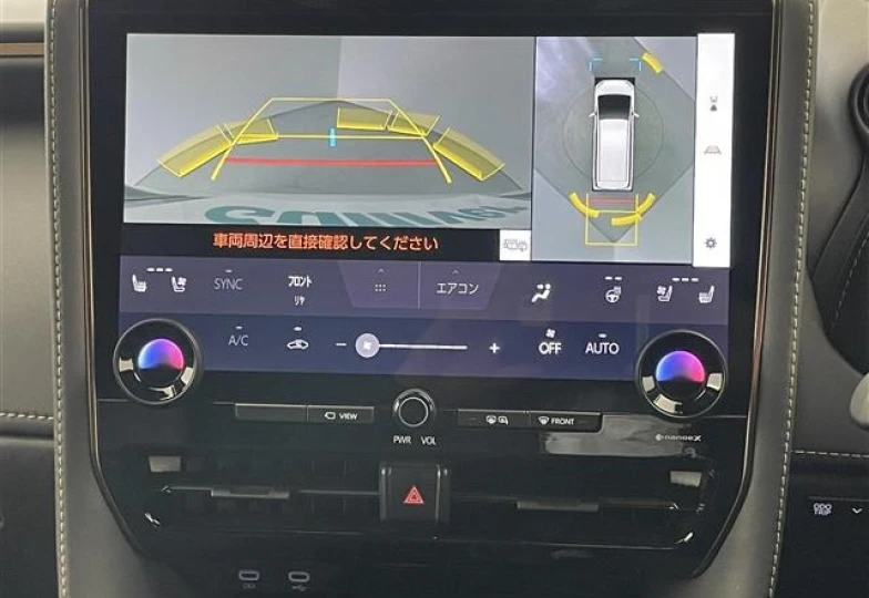 Toyota Alphard Белый