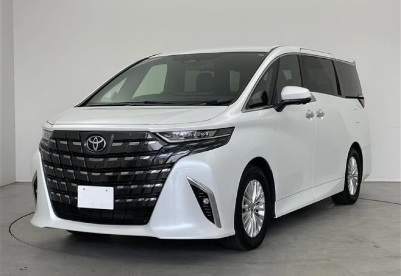 Toyota Alphard Белый