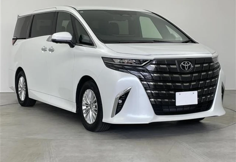 Toyota Alphard Белый