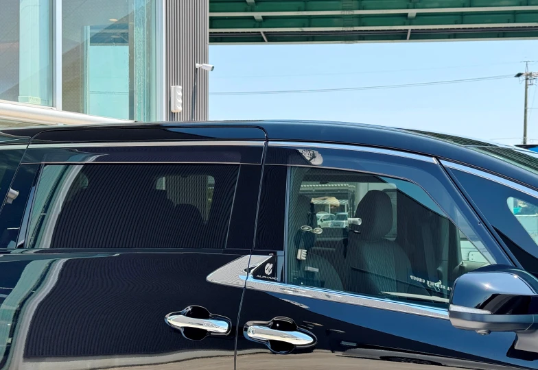 Toyota Alphard Black