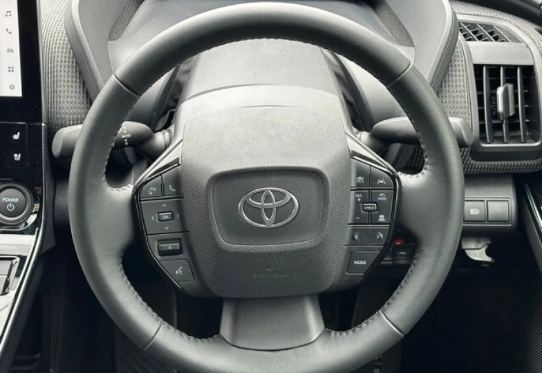 Toyota BZ4X Черный