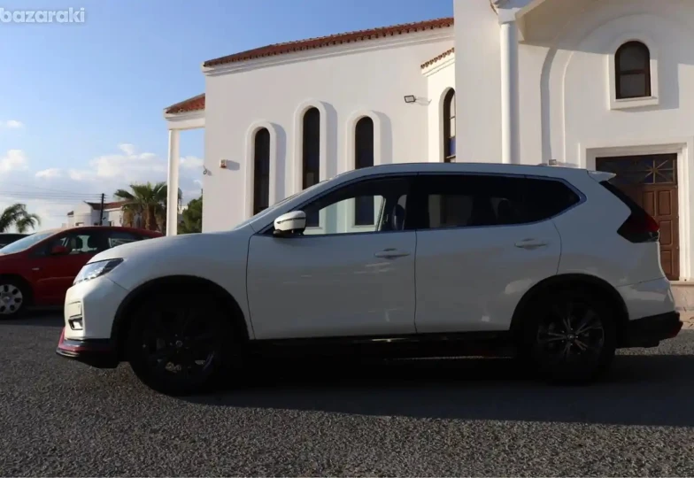 Nissan X-Trail Белый
