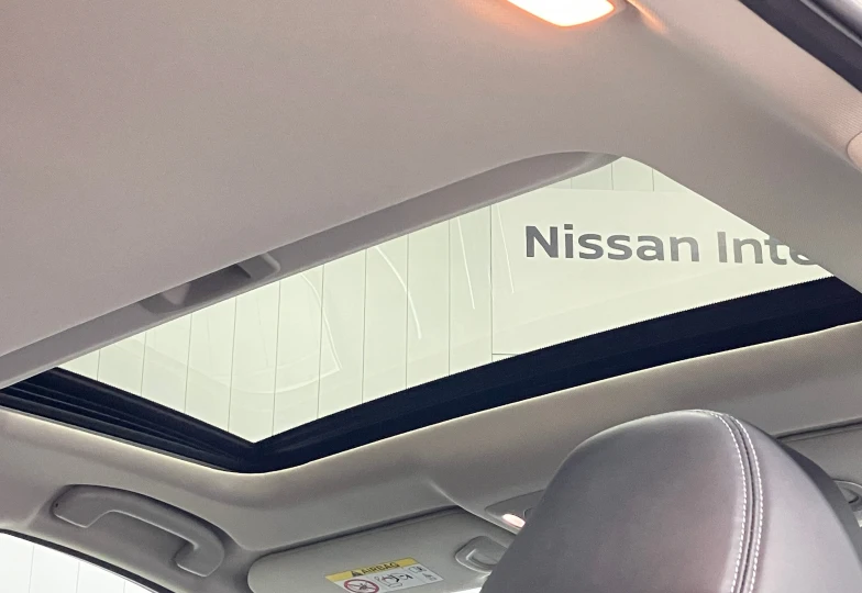 Nissan Skyline Белый