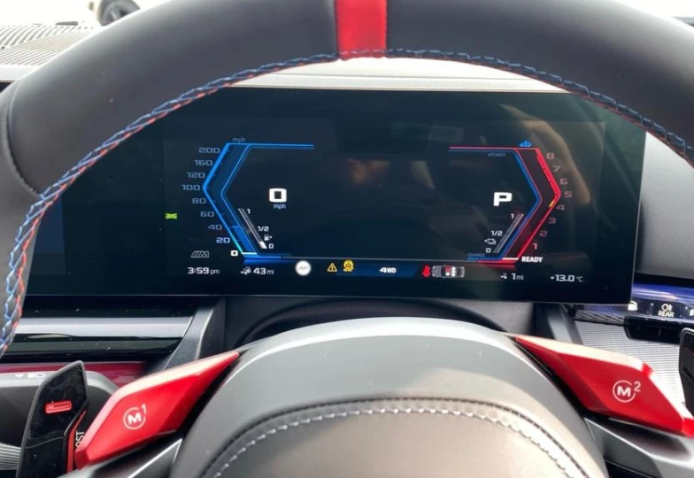 BMW M5 Зеленый