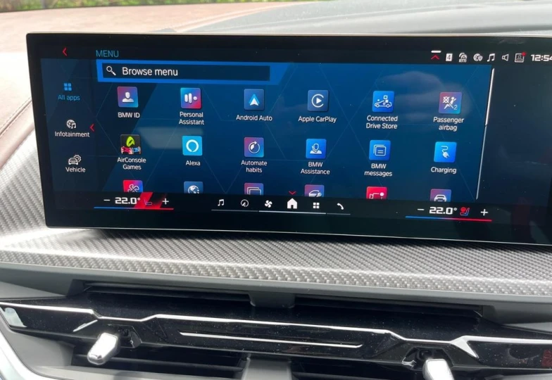 BMW XM Серый