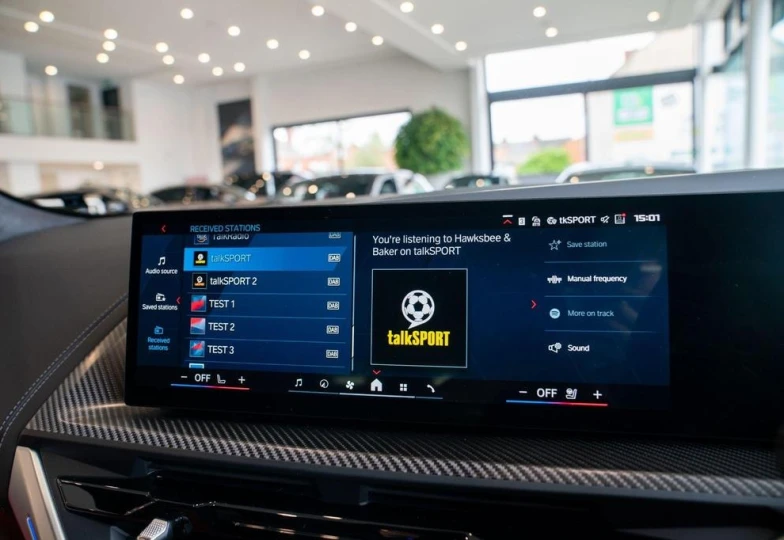 BMW XM Черный