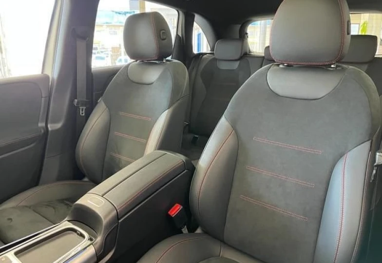 Mercedes B-class Белый