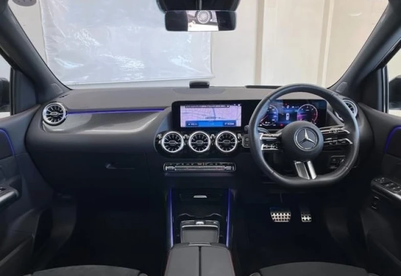 Mercedes B-class Черный