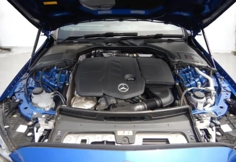 Mercedes C-class Синий