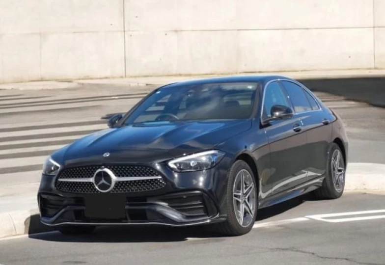 Mercedes C-class Black