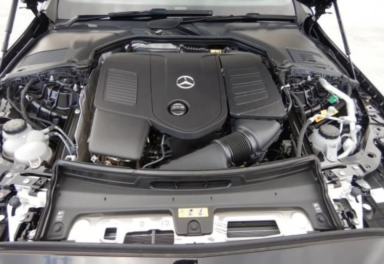 Mercedes C-class Black