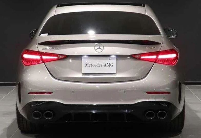 Mercedes C-class Серый