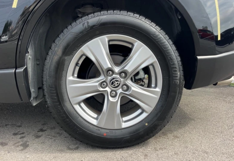 Toyota Harrier Black