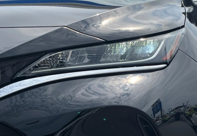 Toyota Harrier Black