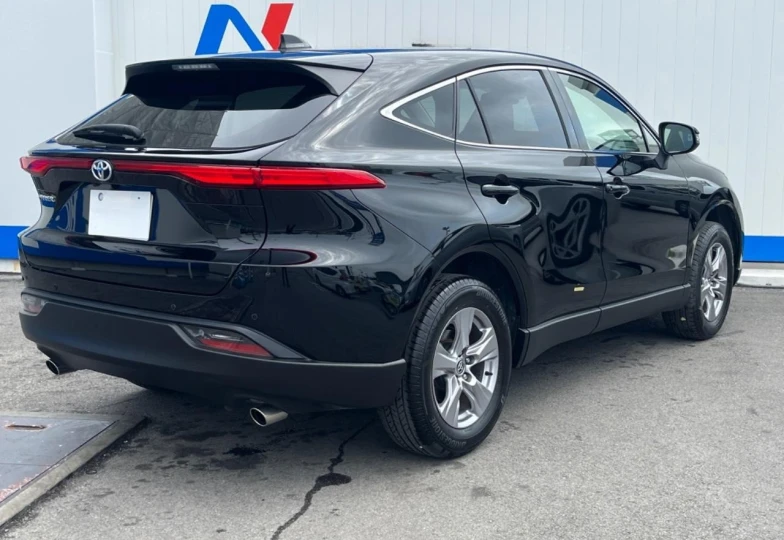 Toyota Harrier Black