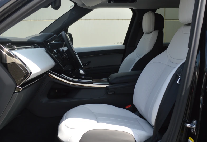 Land Rover Range Rover Sport Черный