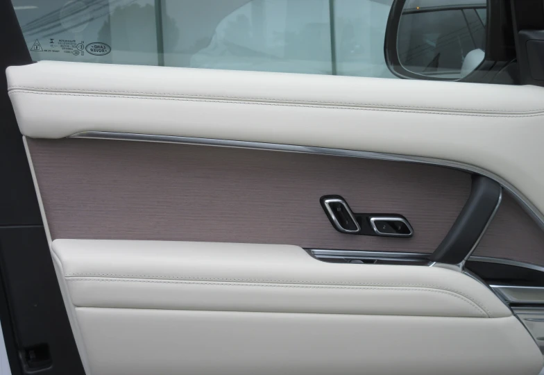 Land Rover Range Rover White