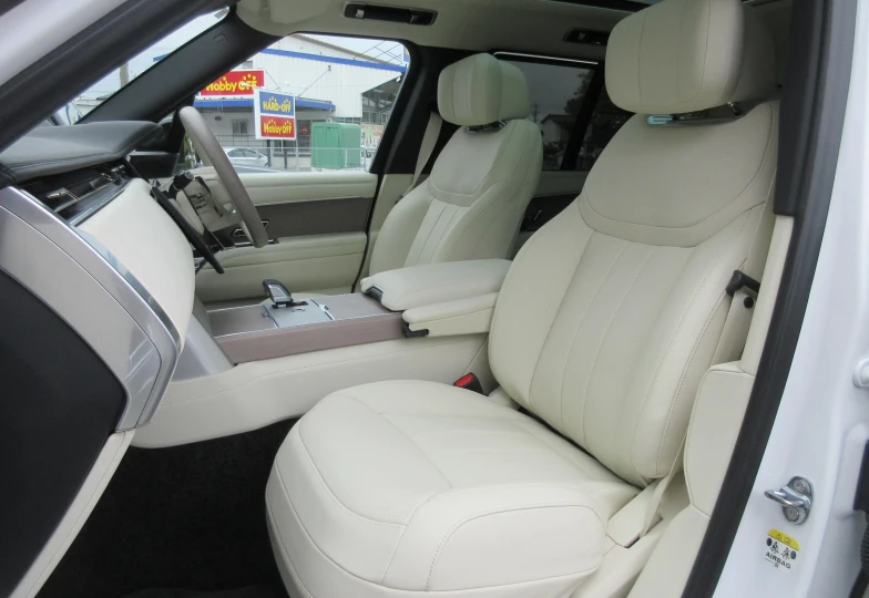 Land Rover Range Rover White
