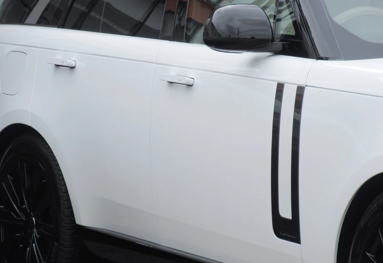 Land Rover Range Rover White