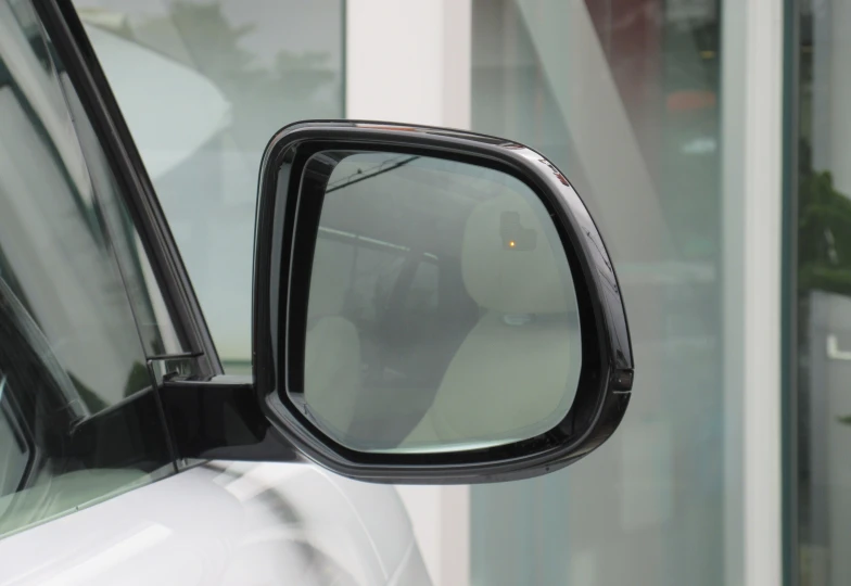 Land Rover Range Rover White
