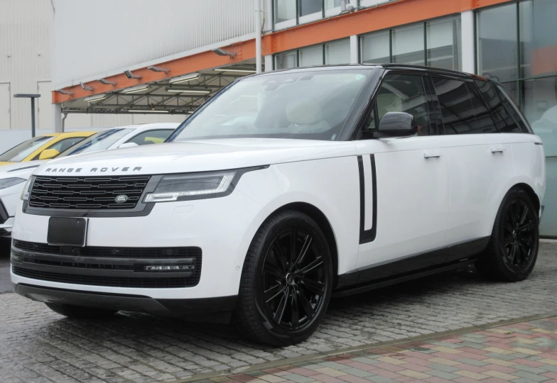 Land Rover Range Rover White