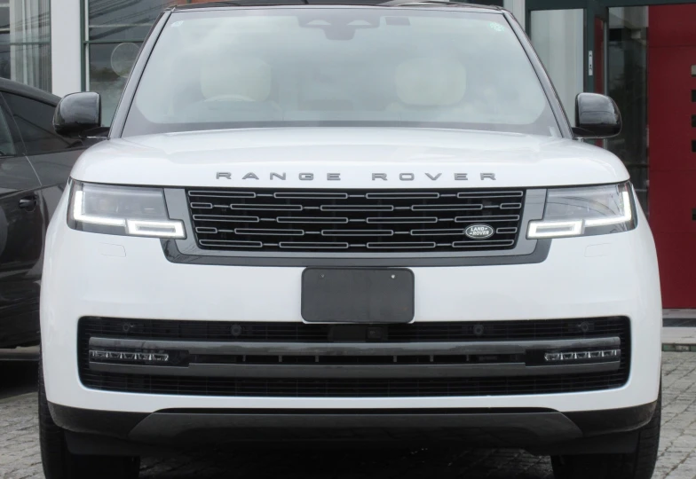 Land Rover Range Rover White