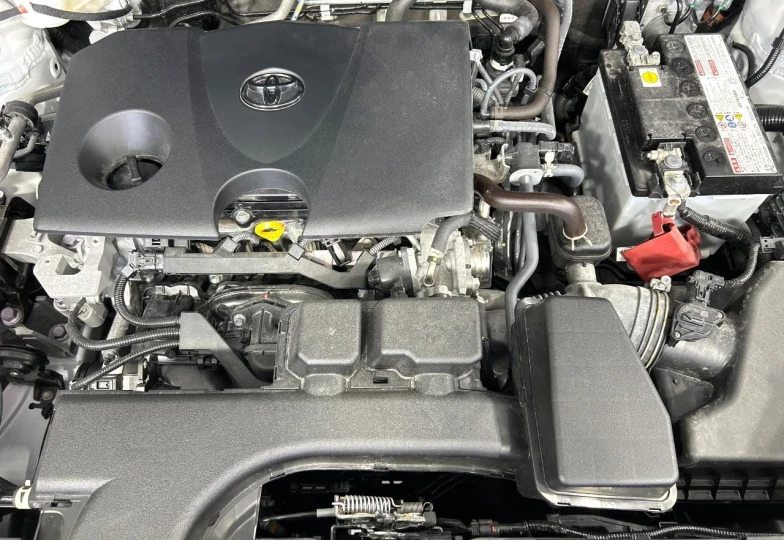 Toyota Harrier Белый