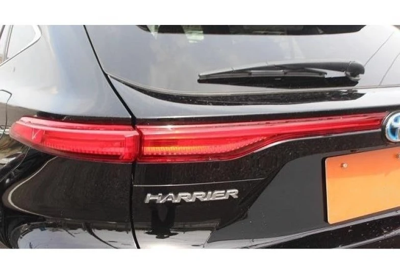 Toyota Harrier Черный