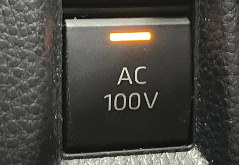 Toyota Harrier Белый
