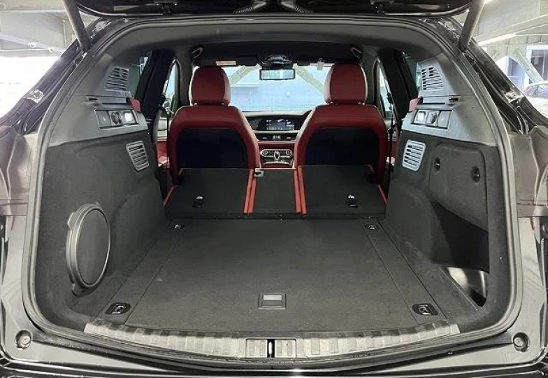 Alfa Romeo Stelvio Черный