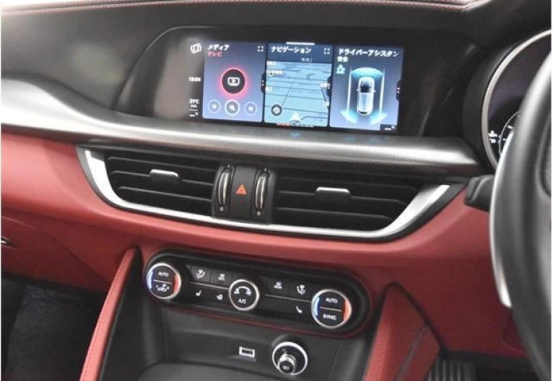 Alfa Romeo Stelvio Синий