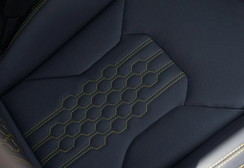 Lamborghini Urus Black