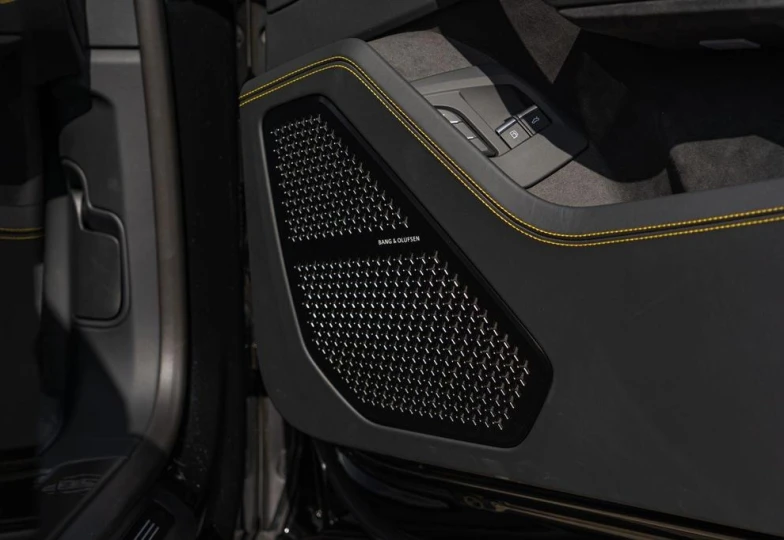 Lamborghini Urus Black