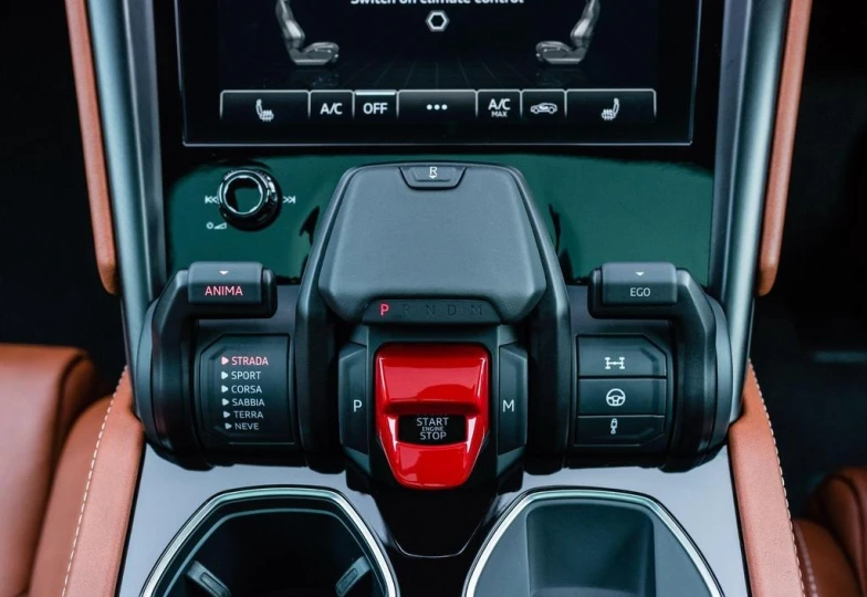 Lamborghini Urus Зеленый