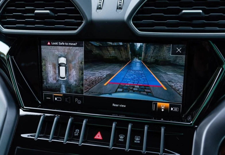 Lamborghini Urus Зеленый