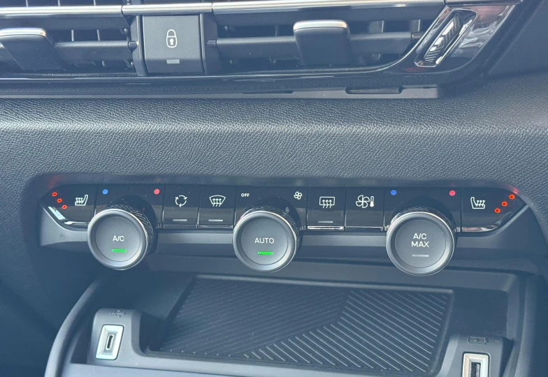 Citroen C4 Белый
