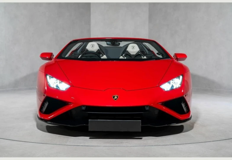 Lamborghini Huracan Red