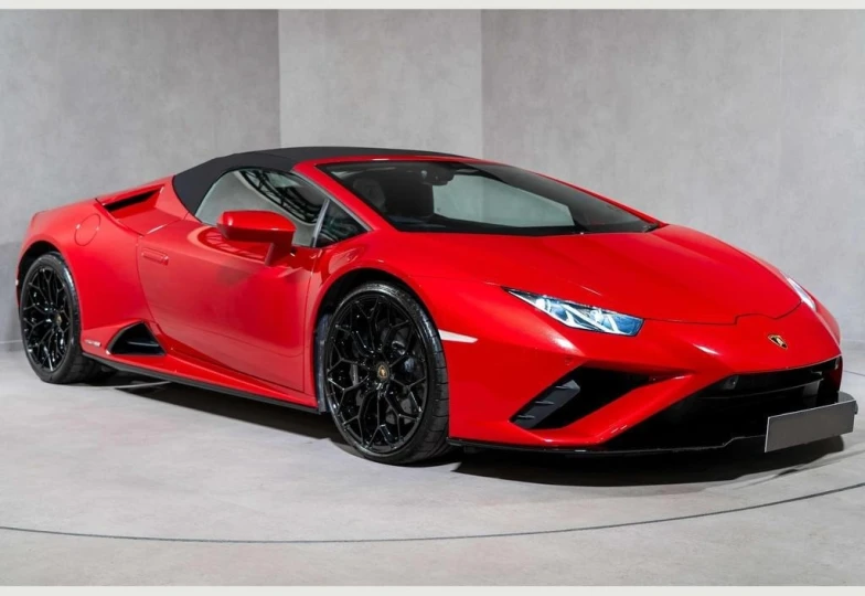 Lamborghini Huracan Red