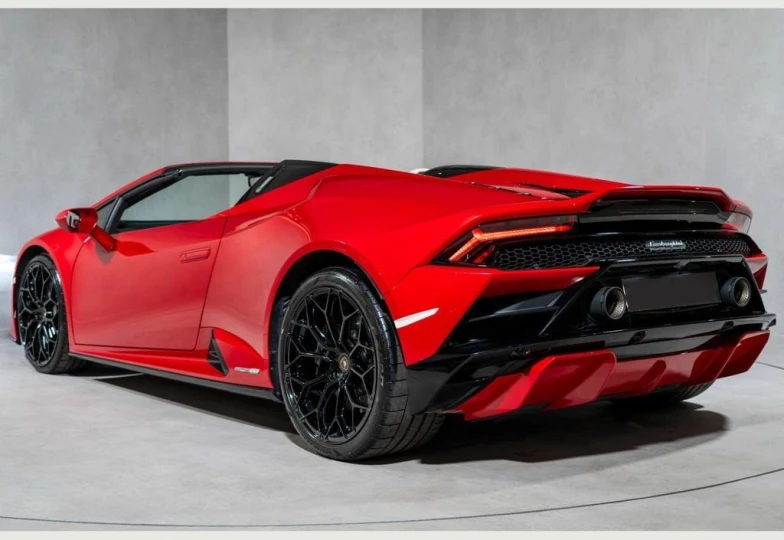 Lamborghini Huracan Red